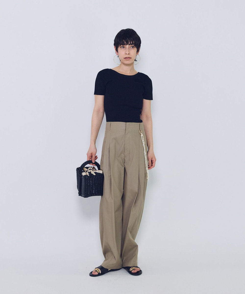 1er Arrondissement ＜NICENICE MOMENT（ナイスナイス モーメント）＞コンパクトTシャツ ブラック