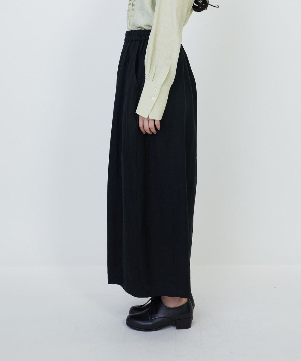 LOISIR リネンツイルボトルシルエットパンツ ブラック
