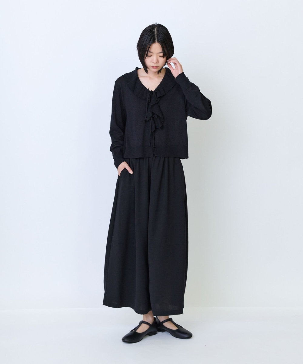 LOISIR エステルドライツイルボトルシルエットパンツ ブラック