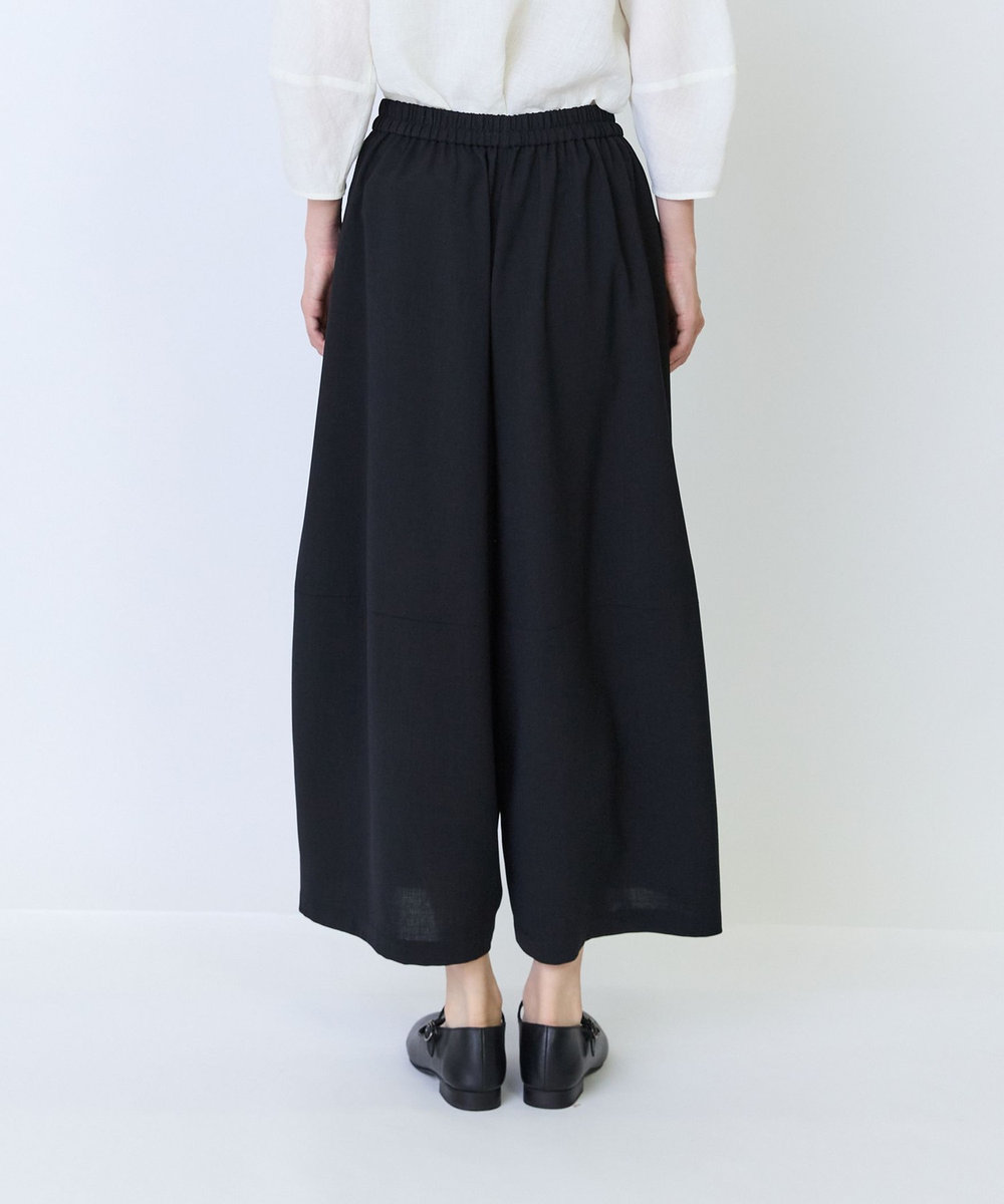 LOISIR エステルドライツイルボトルシルエットパンツ ブラック