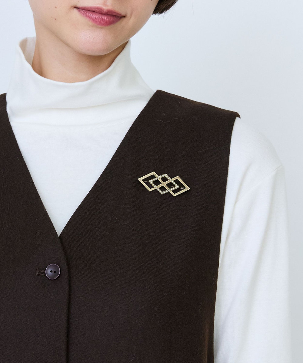 幾何モチーフブローチ｜BIGI ONLINE STORE - ビギオンラインストア