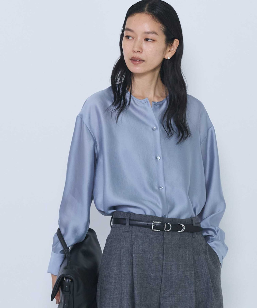 1er Arrondissement シルクライクノーカラーブラウス サックスブルー