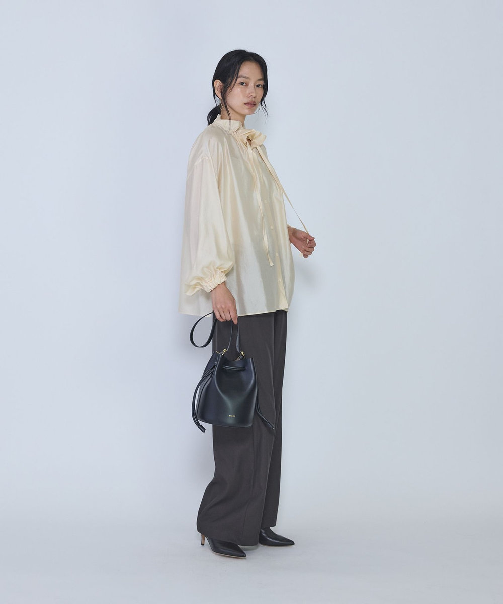 1er Arrondissement ニュアンスブラウス クリーム