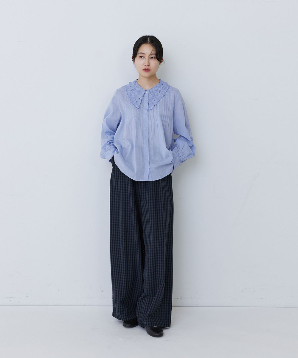 congés payés ADIEU TRISTESSE インドコットン刺繍襟ブラウス サックスブルー