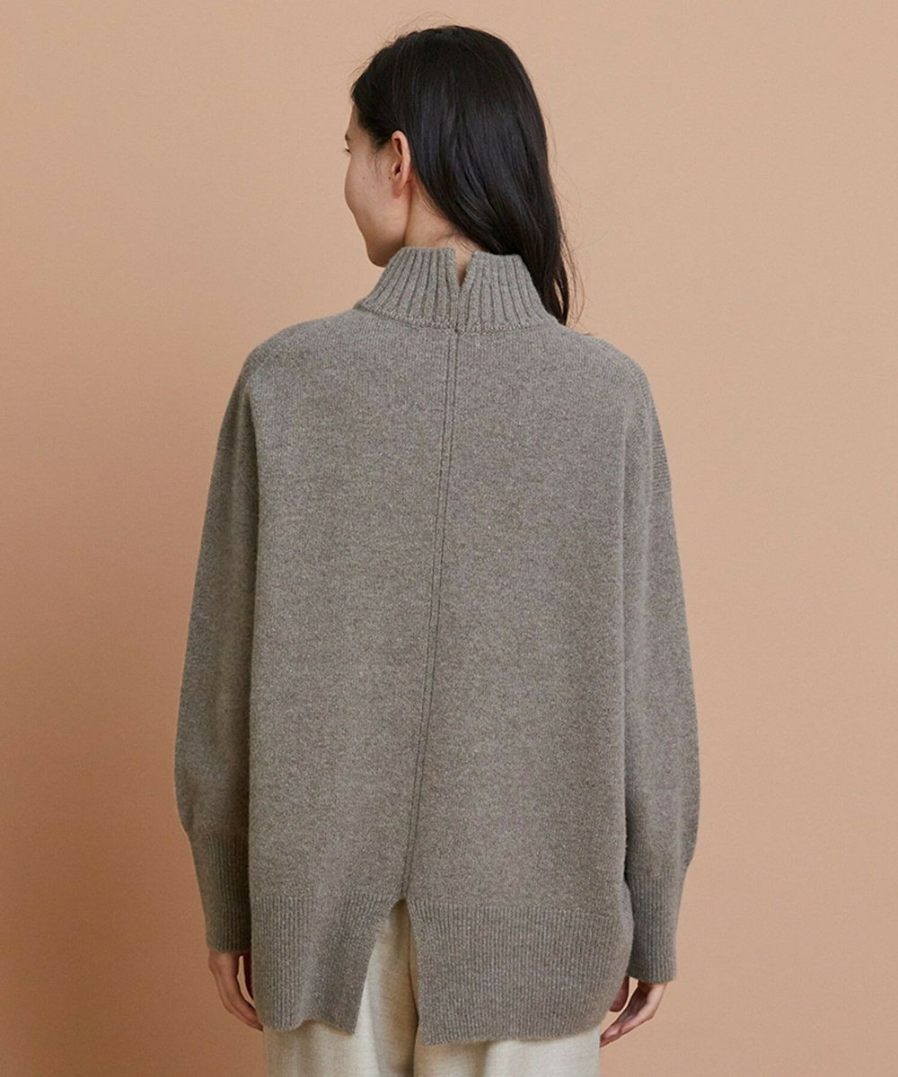 L'EQUIPE カシミヤ混ハイネックニットプルオーバー ベージュ