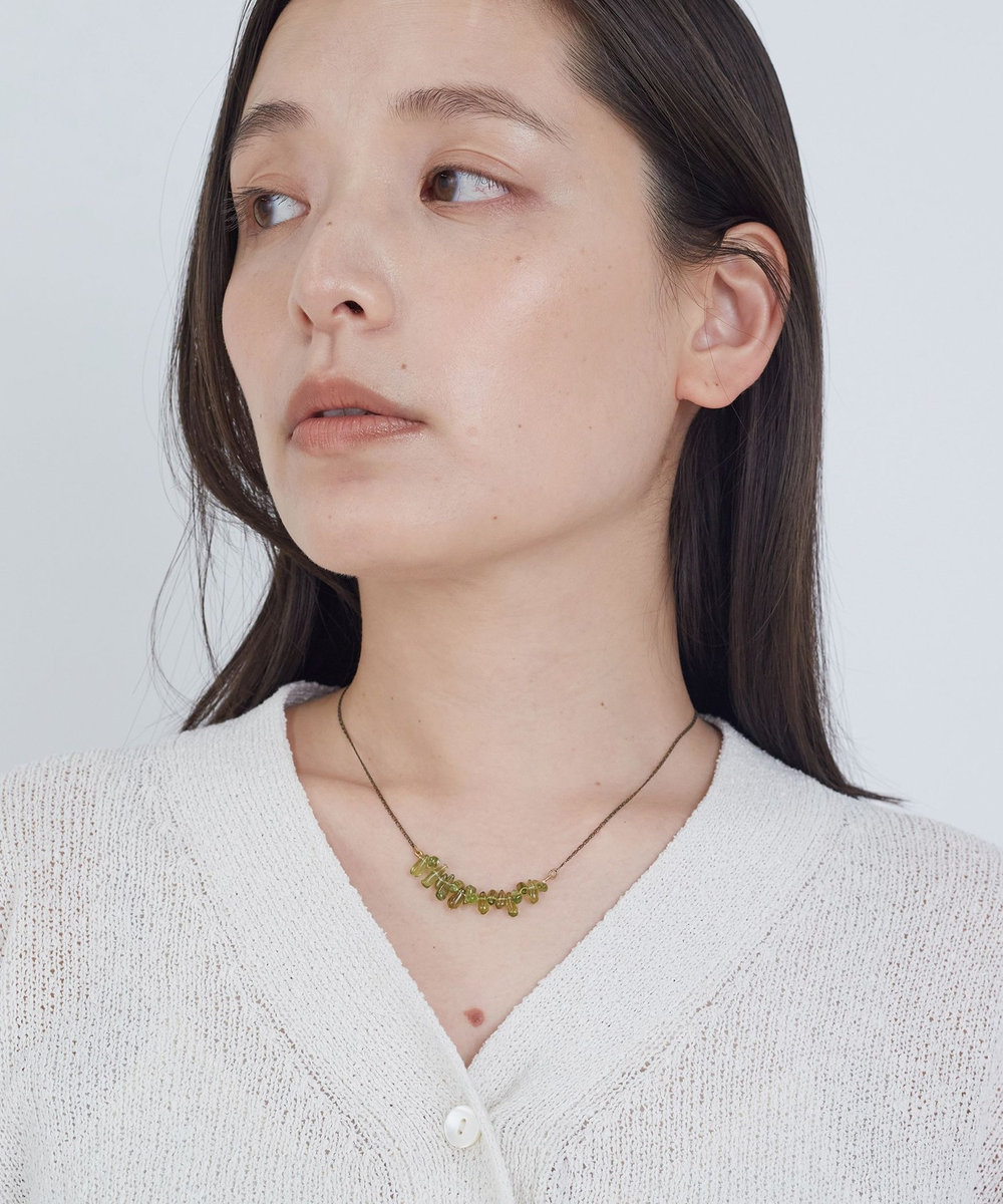 ADIEU TRISTESSE ドロップ型天然石ネックレス グリーン