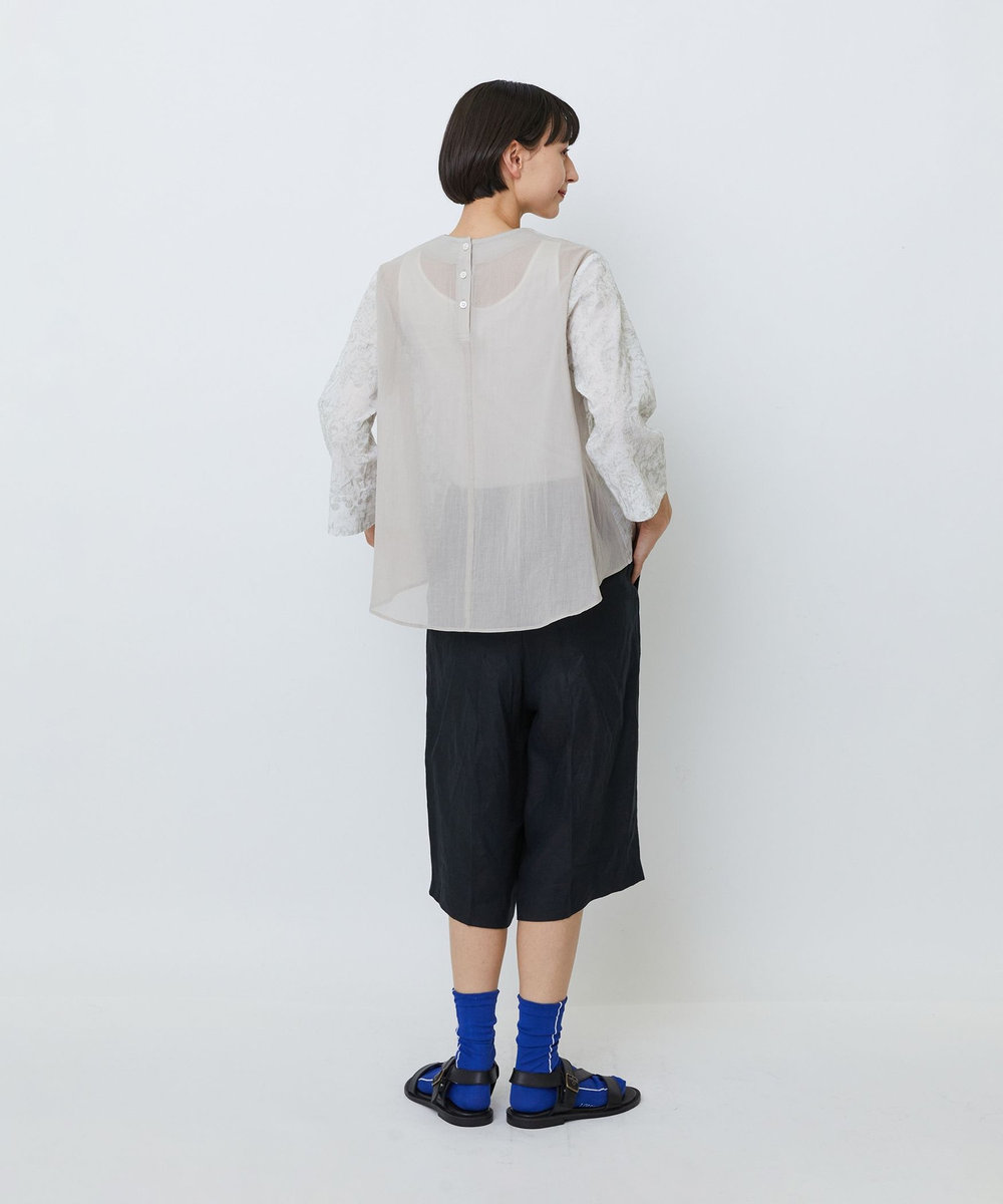 LOISIR 【アーティストコラボ】LOISIR×TORANEKOBONBON エンブロイダリーブラウス ベージュ系その他