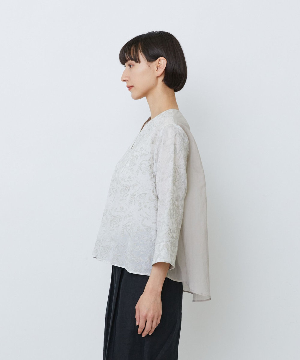 LOISIR 【アーティストコラボ】LOISIR×TORANEKOBONBON エンブロイダリーブラウス ベージュ系その他