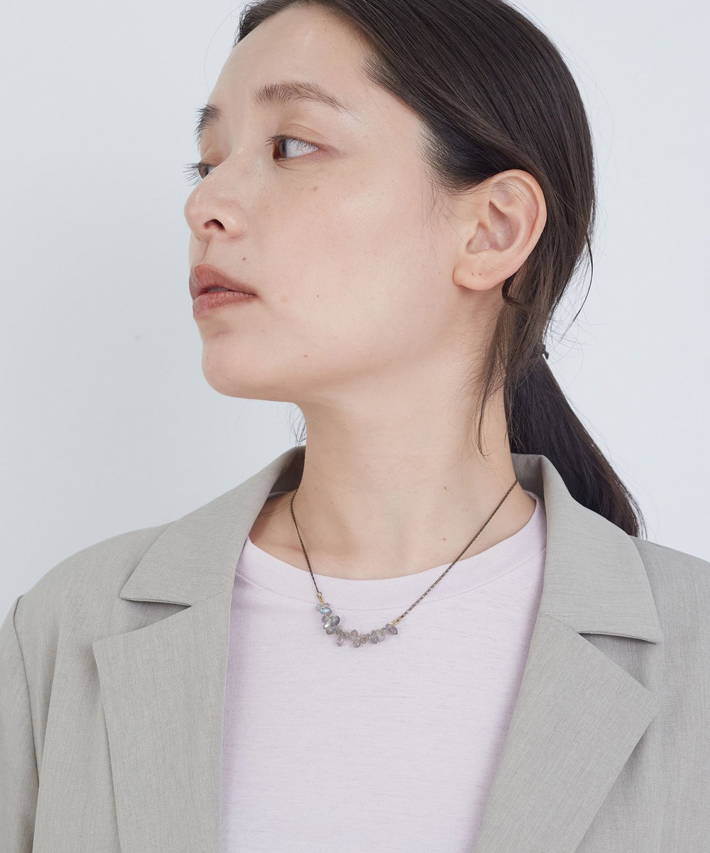 ADIEU TRISTESSE ドロップ型天然石ネックレス グレー