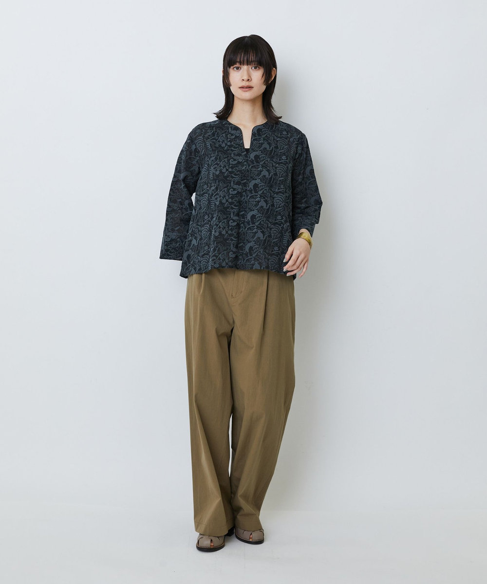 LOISIR 【アーティストコラボ】LOISIR×TORANEKOBONBON エンブロイダリーブラウス ブラック系その他