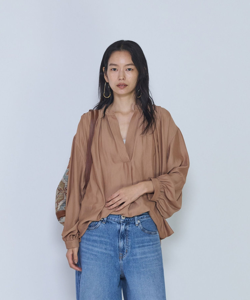 1er Arrondissement ギャザースキッパーブラウス キャメル