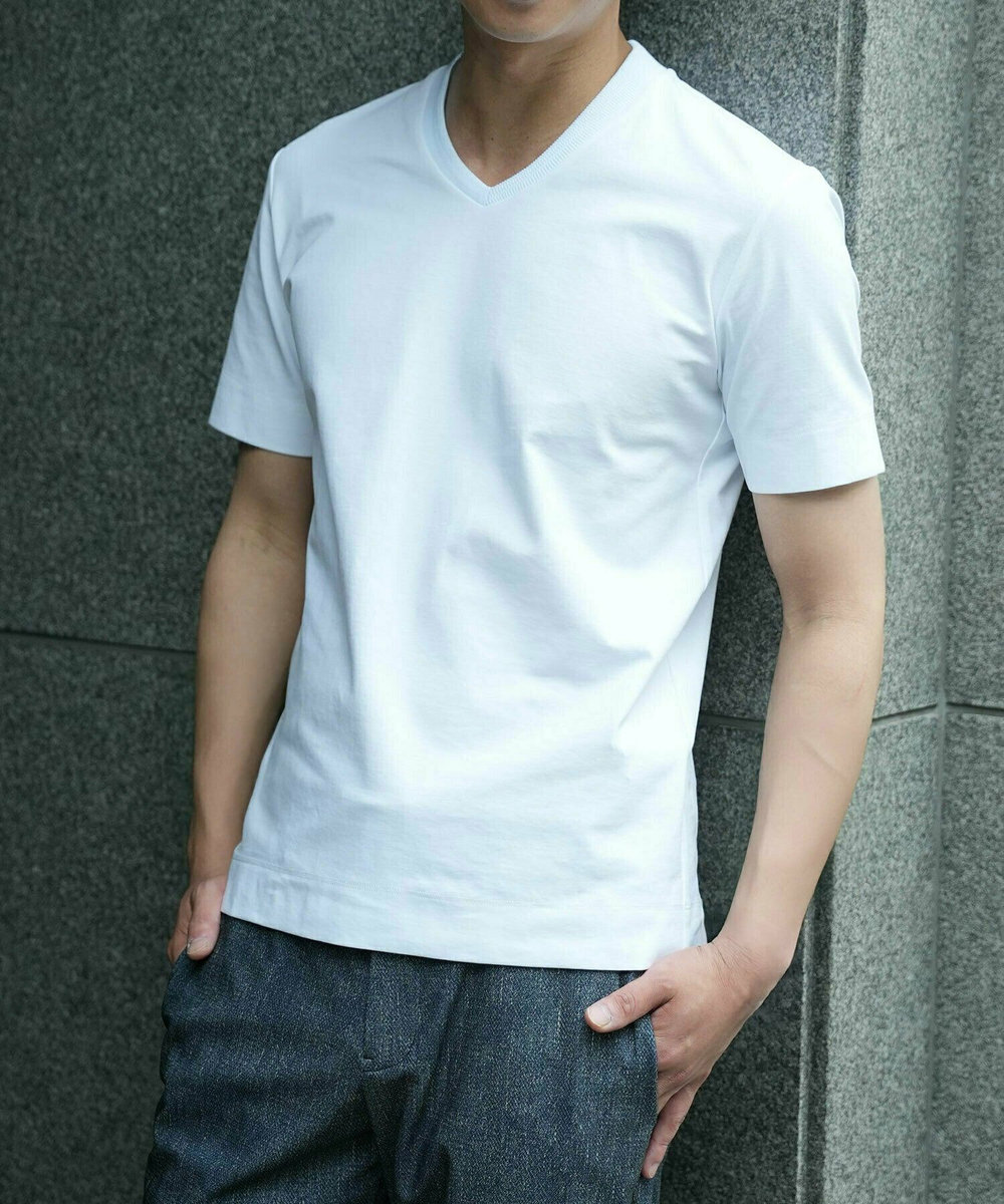 MEN'S BIGI 【ACTIVE TAILOR/アクティブテイラー】シルケットスムースVネックTシャツ＜接触冷感 / UVカット＞ ホワイト