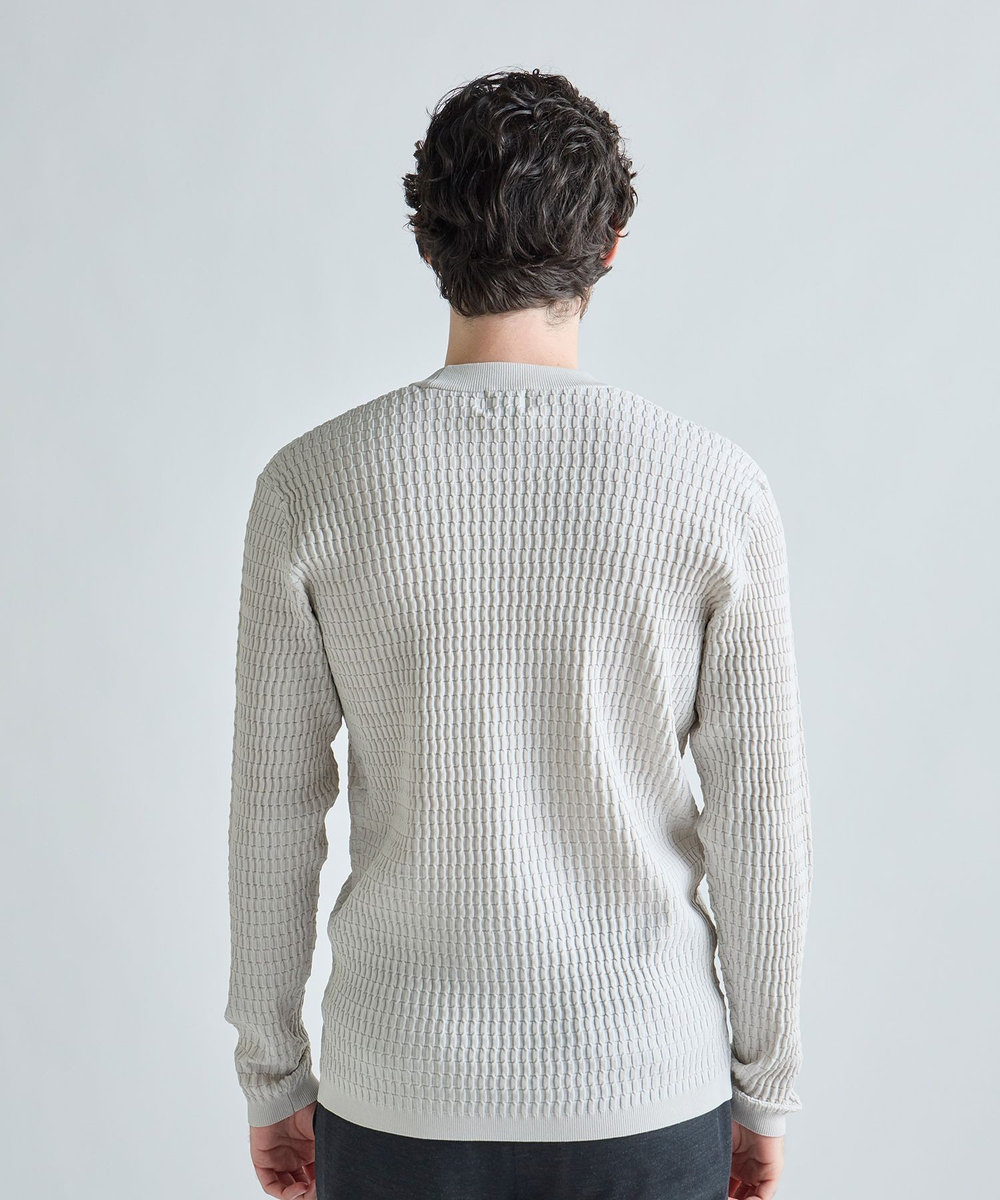 MEN'S BIGI ブリスタージャカード 変形ケーブルモックネックロングTEE オフホワイト