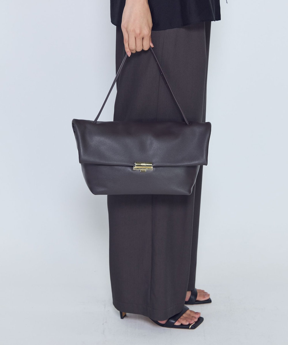 1er Arrondissement ＜PUNTI（プンティ）＞“GRAFT-FLAP"ショルダーバッグ ブラウン