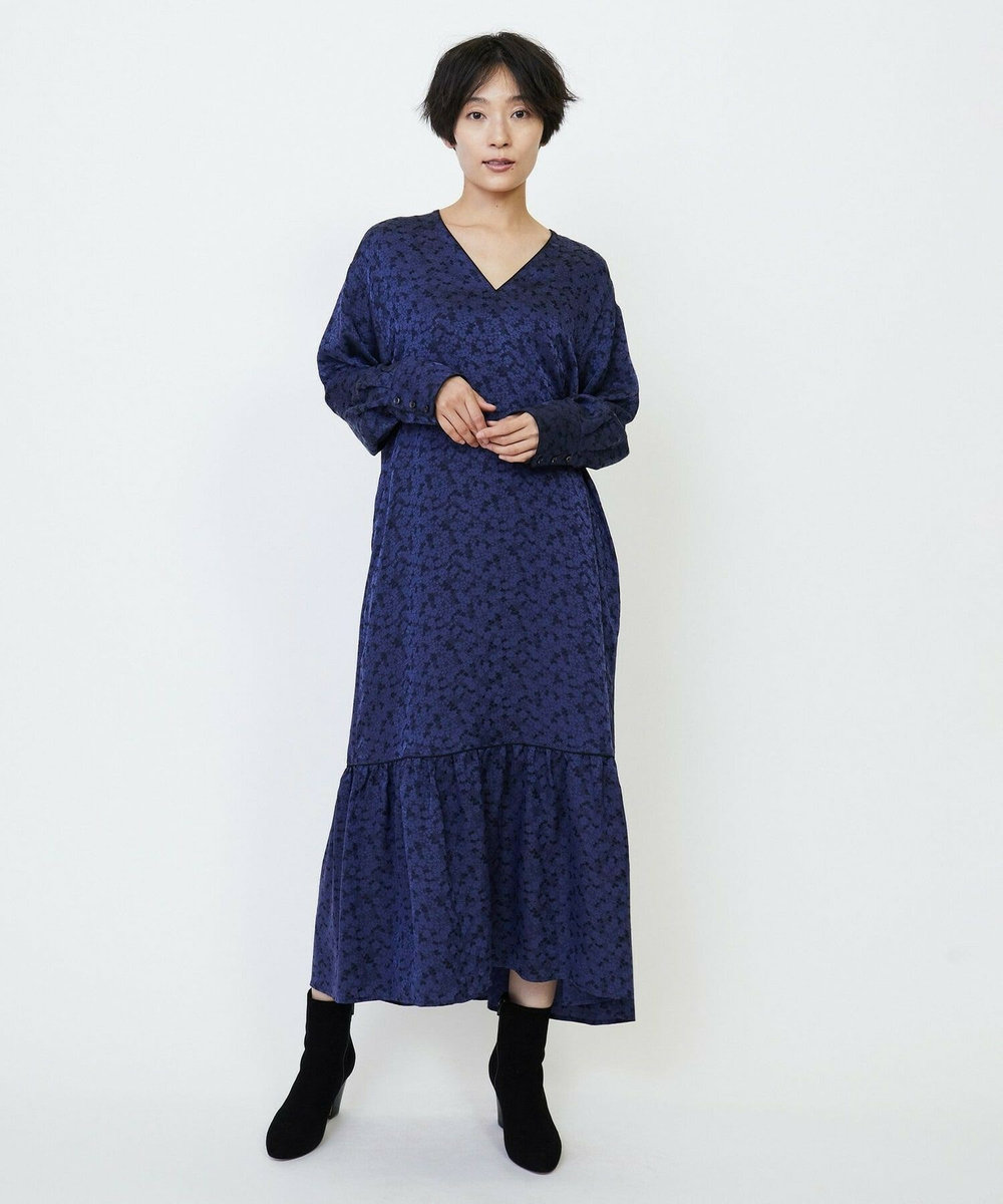 feerique feerique フラワージャガードVネックワンピース ブラック