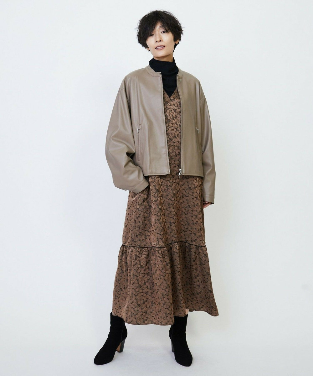 feerique feerique フラワージャガードVネックワンピース ベージュ