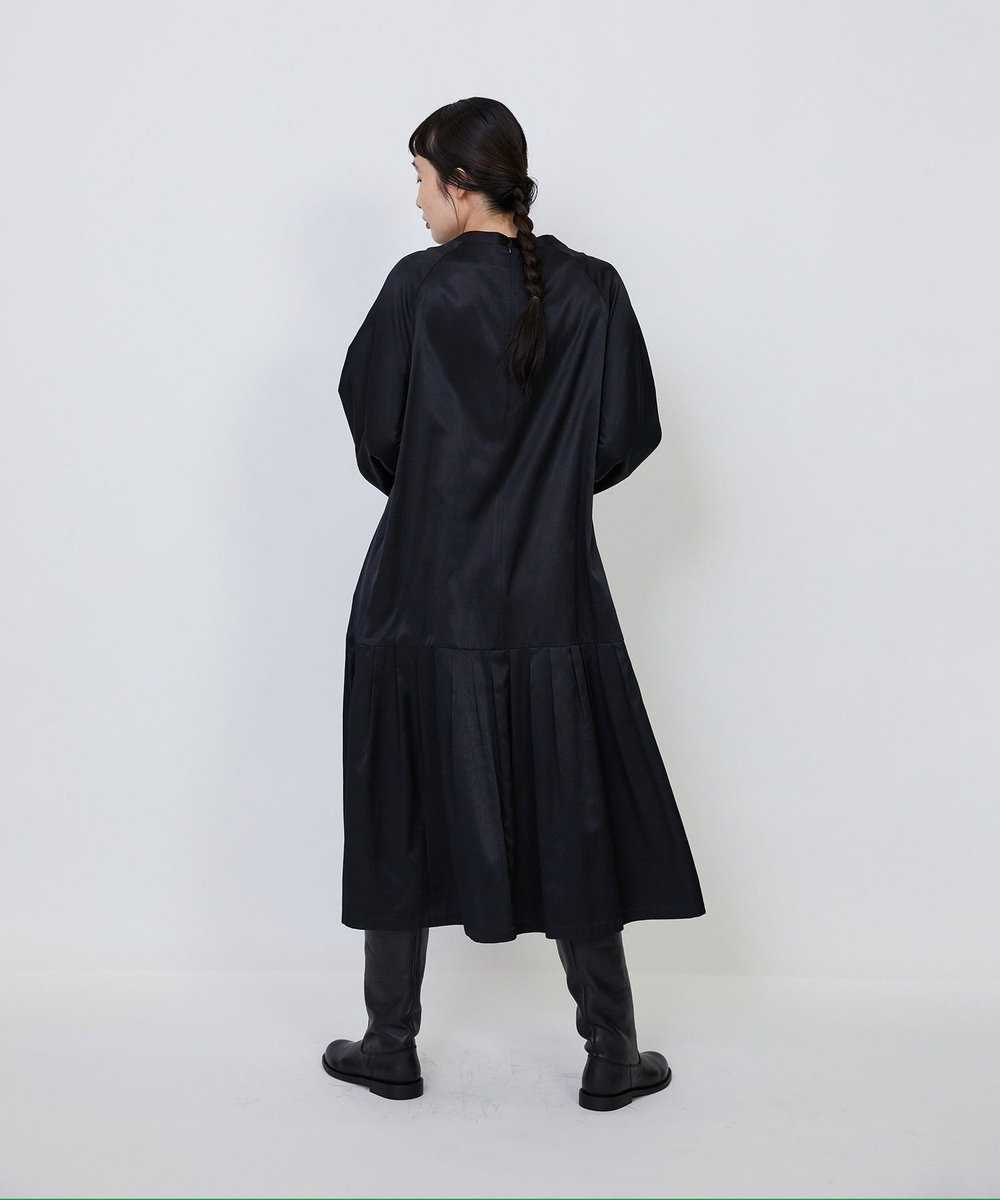LOISIR 【MTサイズあり】コットンレーヨンサテンティアードワンピース ブラック