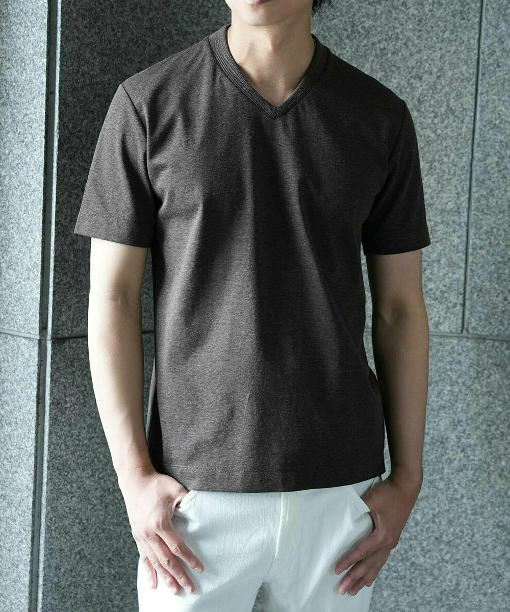 MEN'S BIGI 【ACTIVE TAILOR/アクティブテイラー】シルケットスムースVネックTシャツ＜接触冷感 / UVカット＞ ブラウン