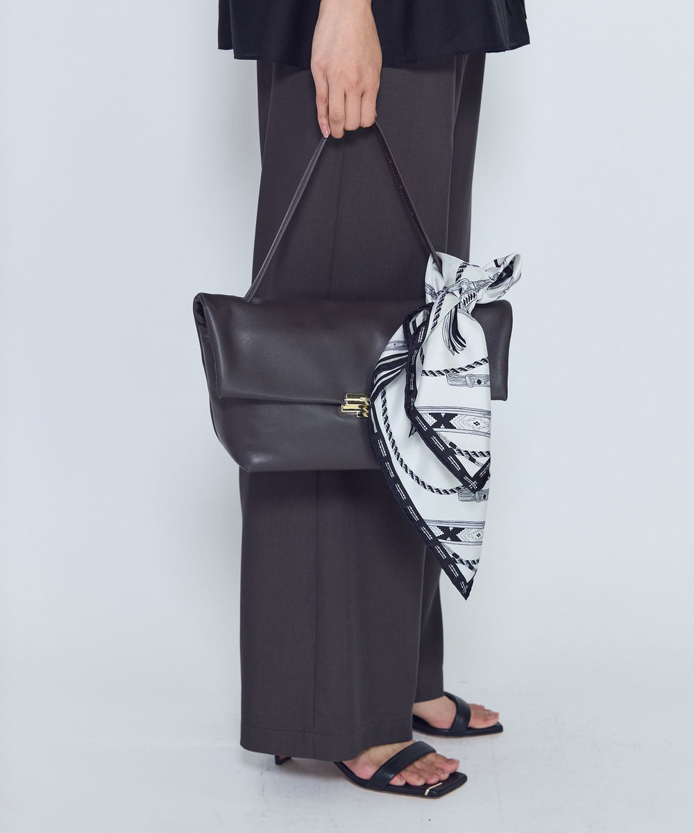 1er Arrondissement ＜PUNTI（プンティ）＞“GRAFT-FLAP"ショルダーバッグ ブラウン