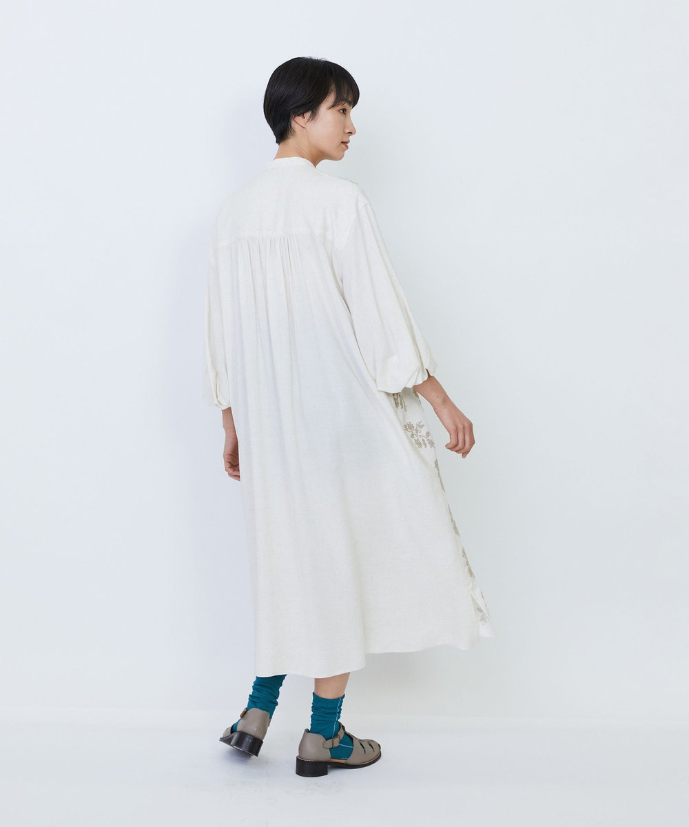 LOISIR オリジナル柄刺繍ワンピース キナリ