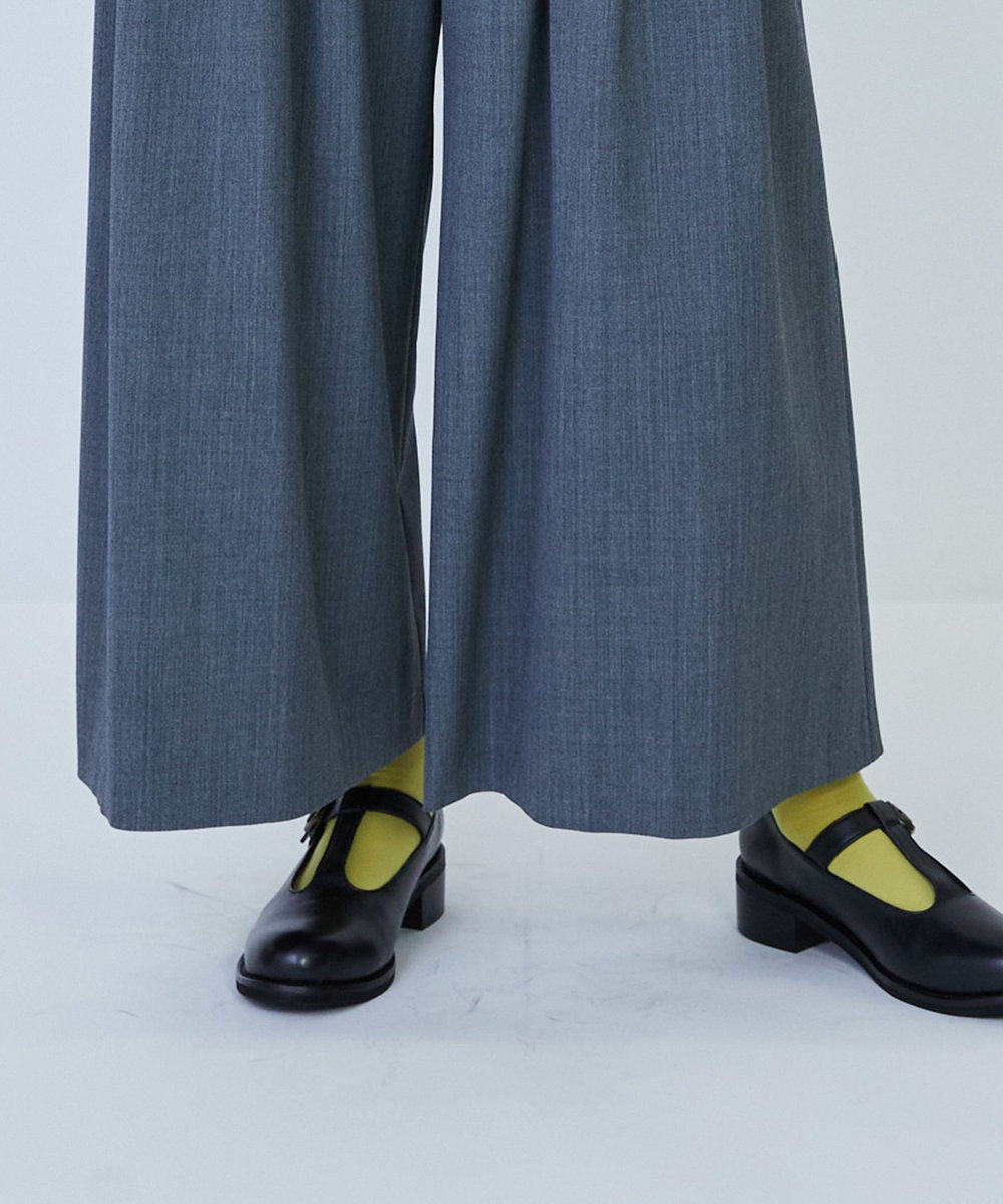 LOISIR ウール混ギャバワイドパンツ ブラック