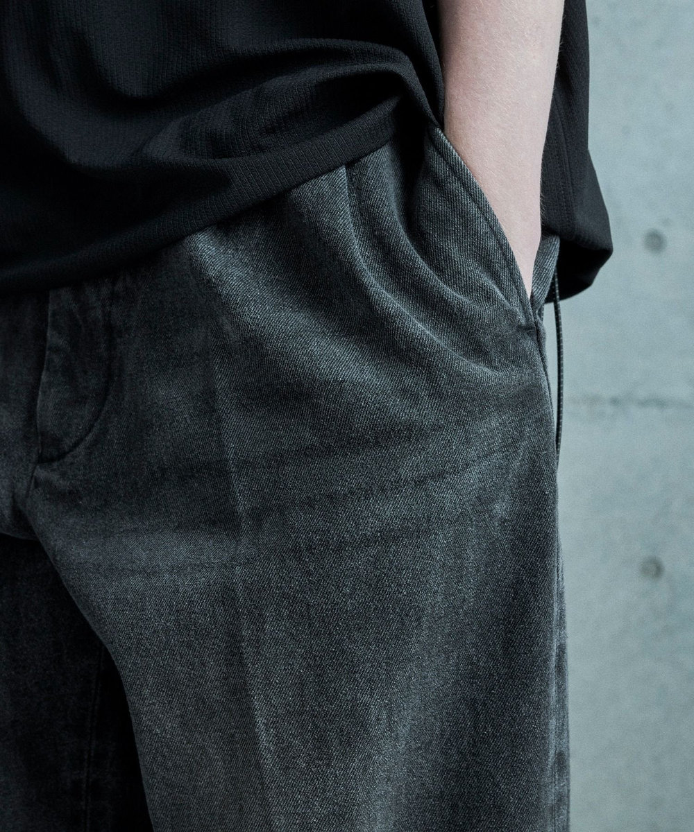MEN'S BIGI セミワイドデニムタックパンツ ブラック