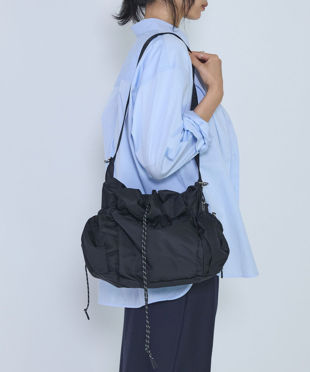 1er Arrondissement ＜NOMADIS /ノマディス＞"SQUASH"ショルダーバッグ ブラック