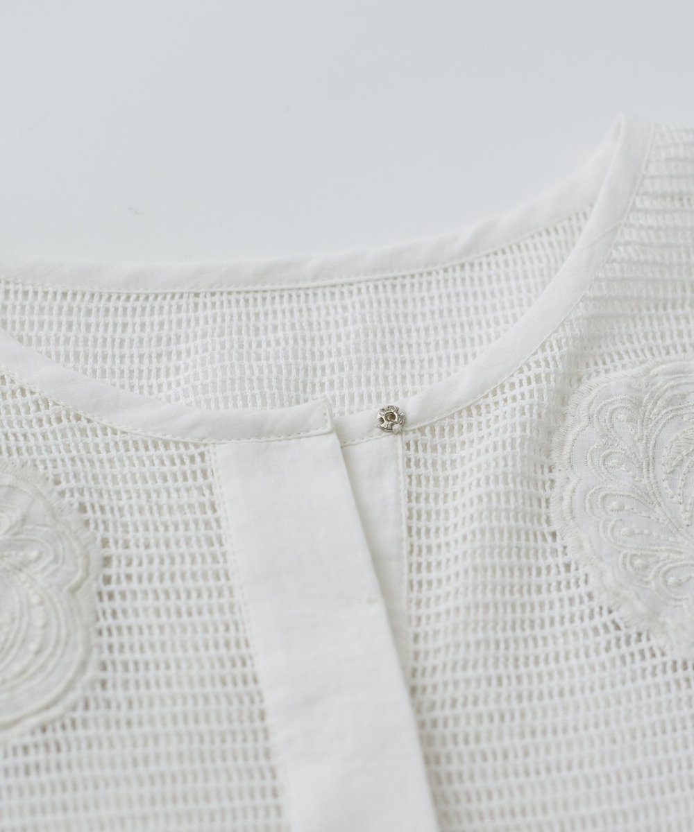 congés payés ADIEU TRISTESSE 刺繍モチーフベスト オフホワイト