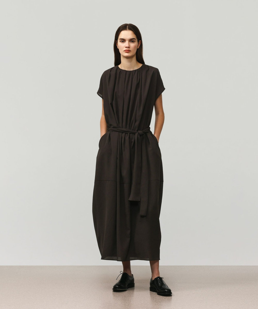 DÉPAREILLÉ DRY DUNGAREE DRESS / ドライダンガリードレス ブラウン