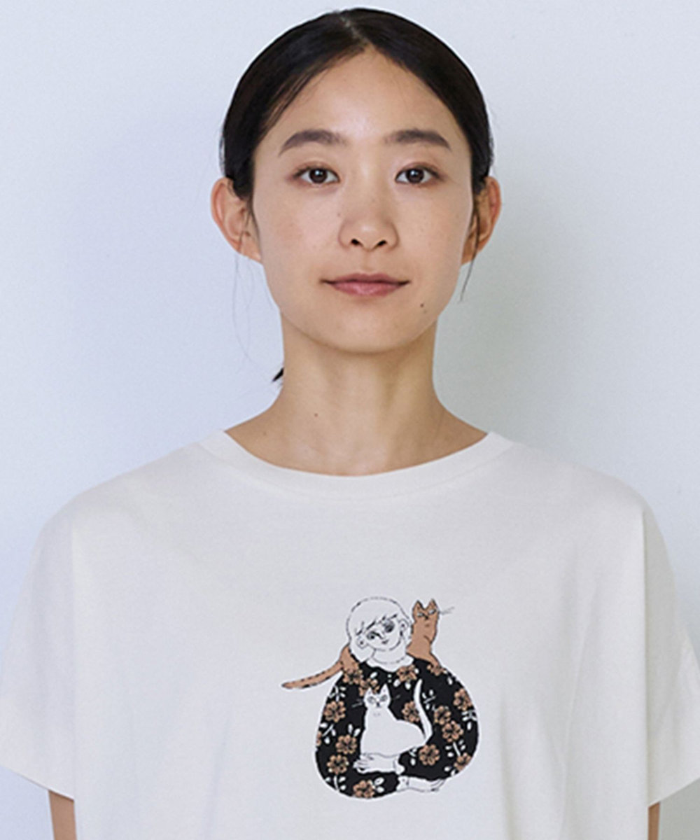 ADIEU TRISTESSE 【6月お気に入り登録ブランド内1位】杉本さなえさん コラボフレンチスリーブTシャツ アイボリー