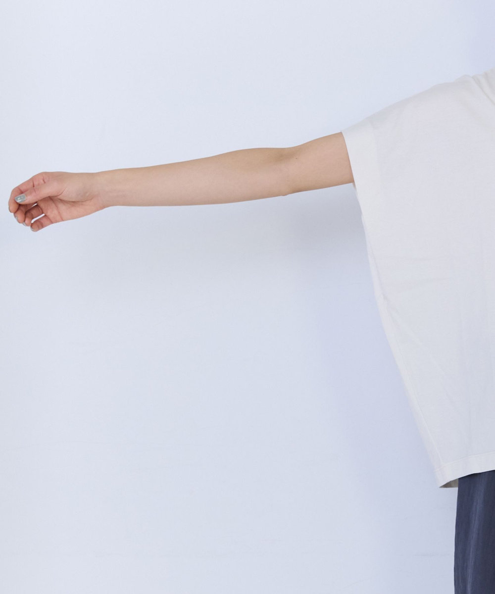 ADIEU TRISTESSE 【6月お気に入り登録ブランド内1位】杉本さなえさん コラボフレンチスリーブTシャツ アイボリー