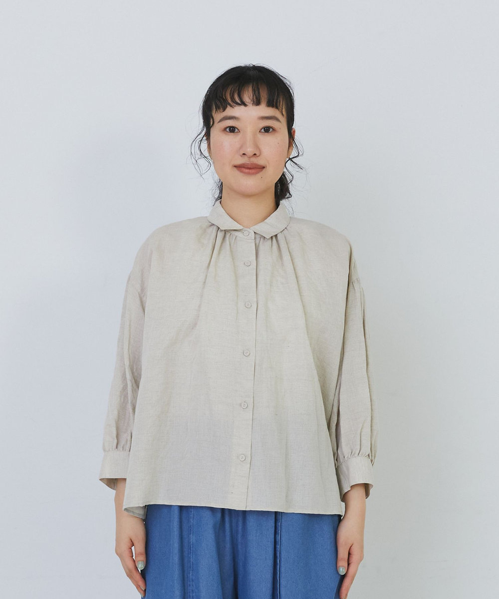congés payés ADIEU TRISTESSE コットンリネンギャザーシャツ ベージュ