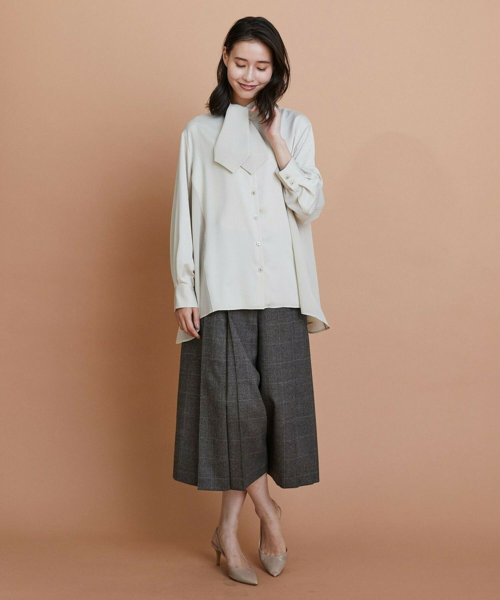 L'EQUIPE クレープサテン＆シフォンブラウス ベージュ