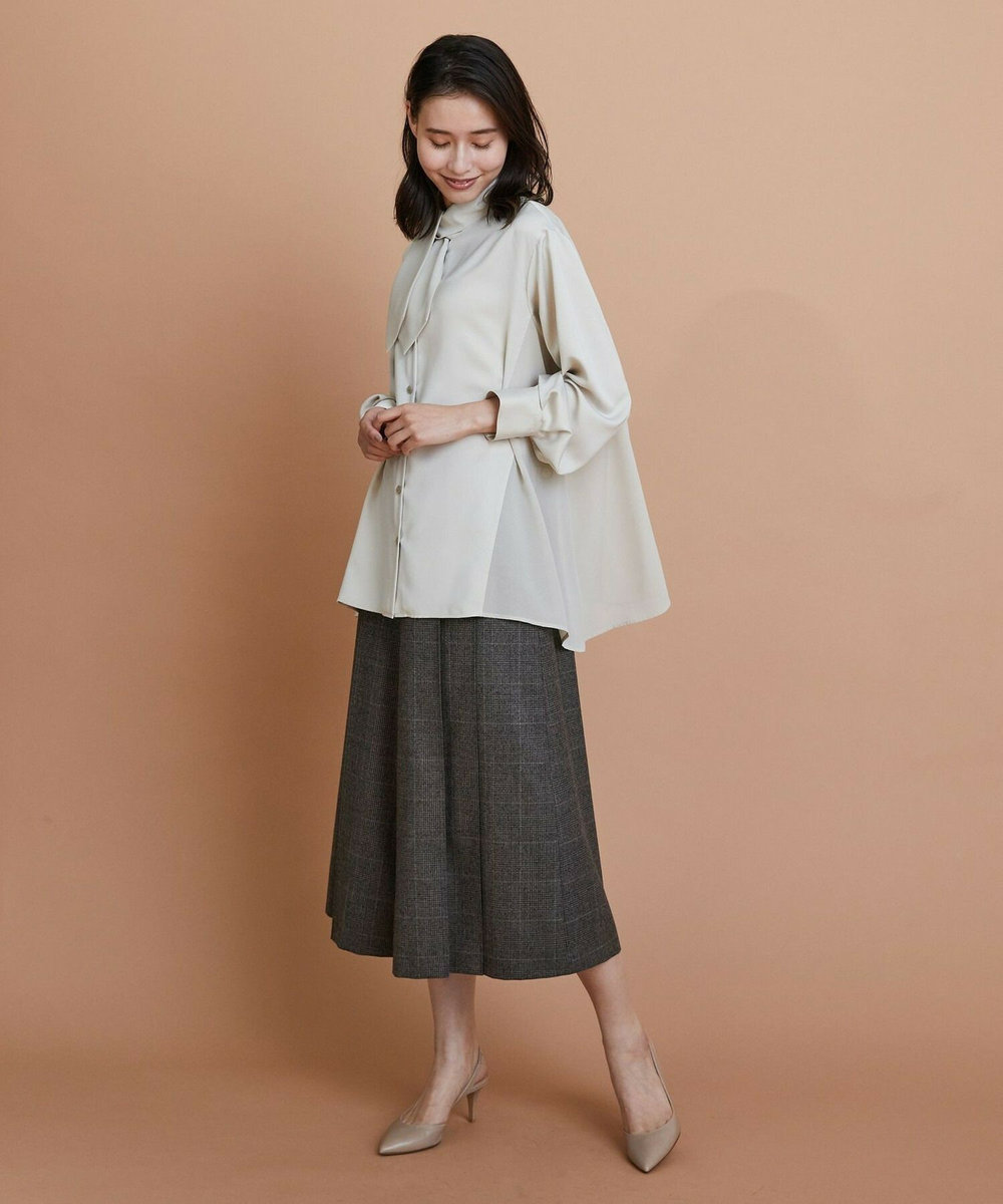 L'EQUIPE クレープサテン＆シフォンブラウス ベージュ