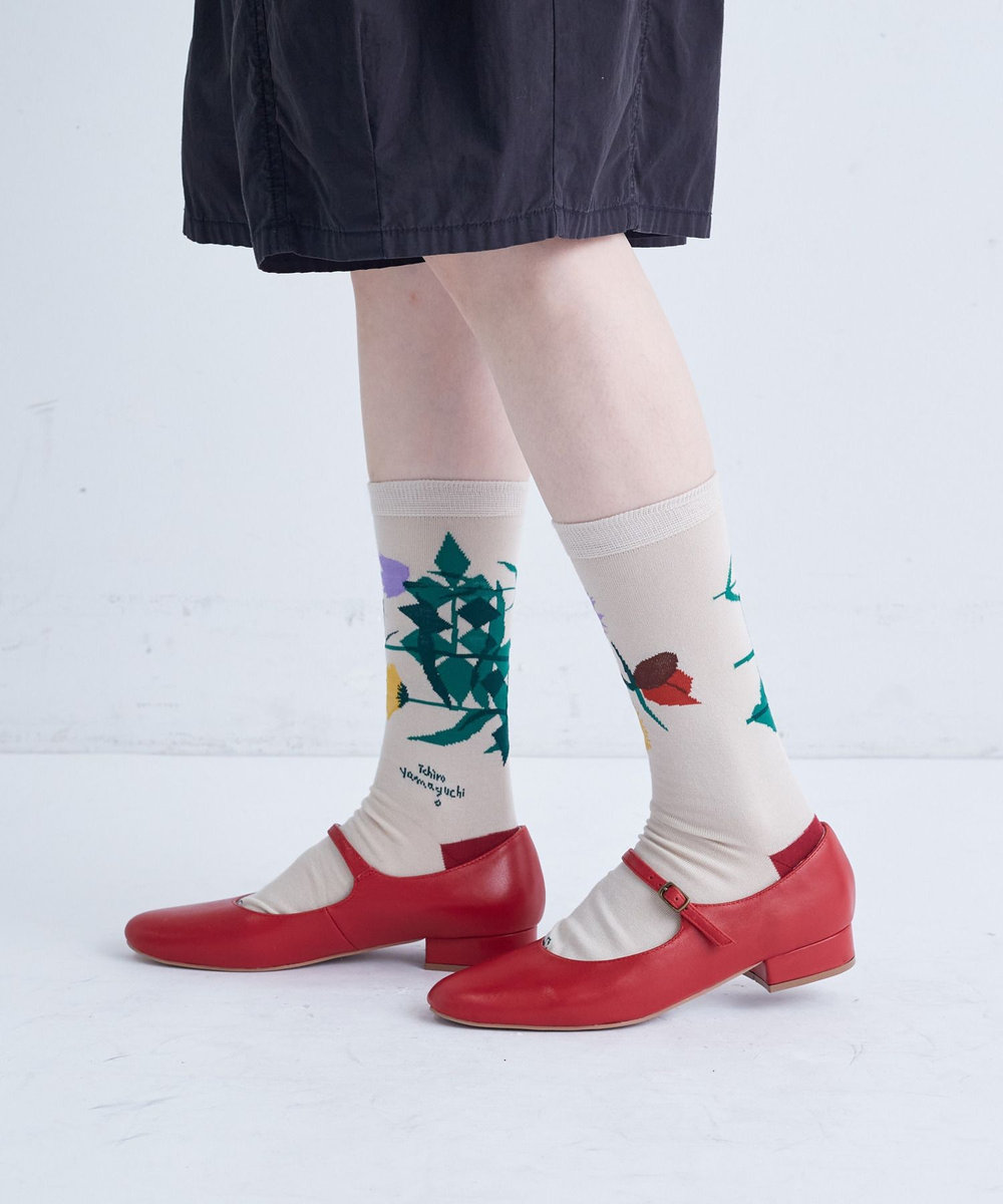 congés payés ADIEU TRISTESSE ichiro yamaguchi.コラボソックス ベージュ