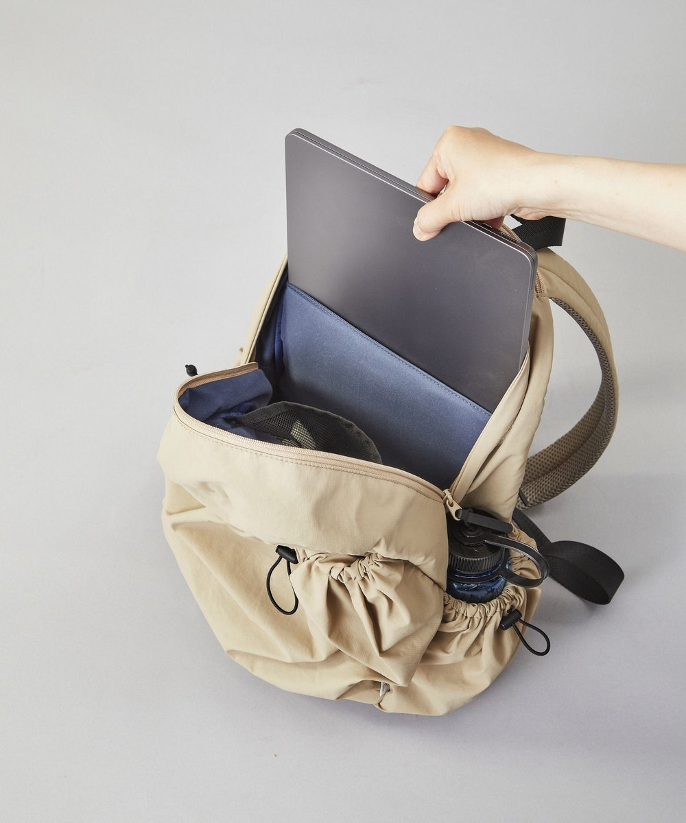Julier リップストップ撥水リュック/軽量・撥水・長さ調整可能・A4サイズ収納可・13インチPC収納可 ベージュ