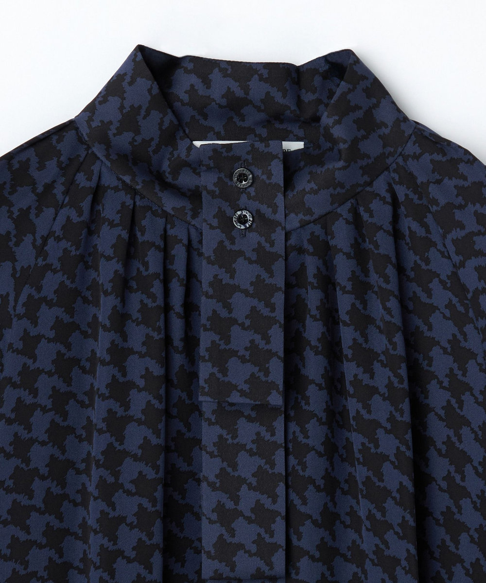 L'EQUIPE COUTURIER シルクジョーゼットハウンドトゥースPtブラウス ネイビー
