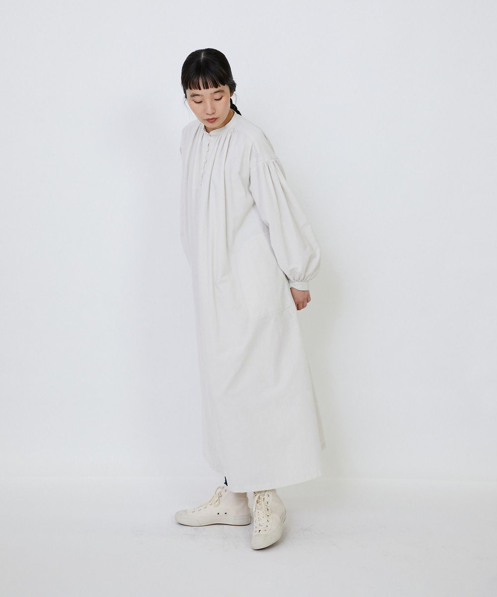 LOISIR 【MTサイズ有り】コットン細コールスモックワンピース キナリ
