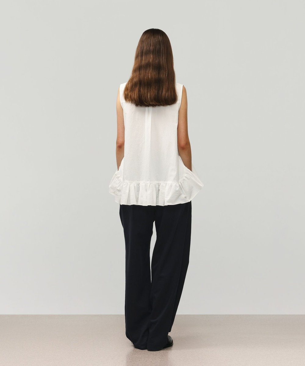 DÉPAREILLÉ COTTON RUFFLE HEM SLEEVELESS BLOUSE / コットンラッフルヘムスリーブブラウス オフホワイト