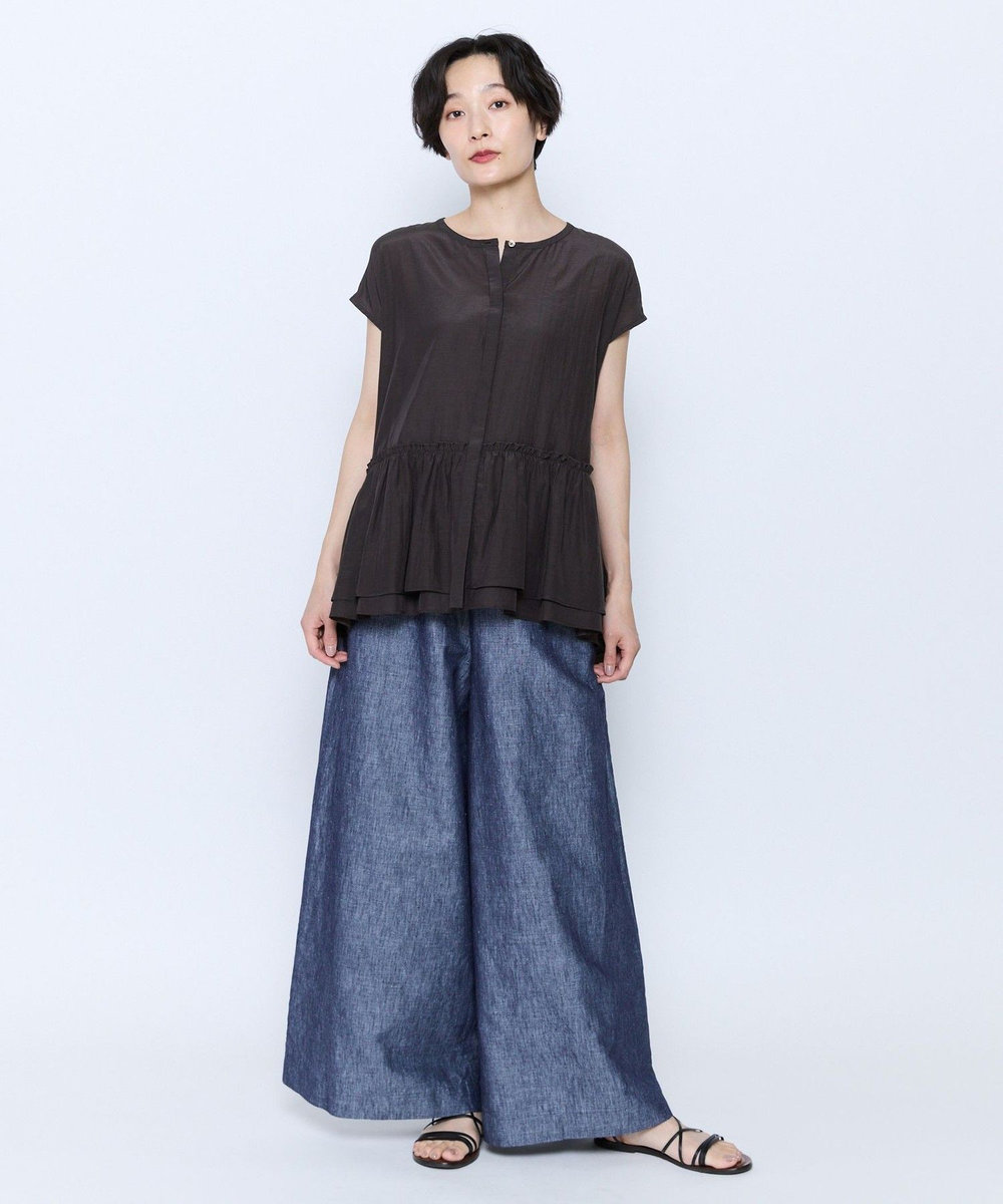 feerique feerique ヘンプコットンシャンブレーギャザーパンツ ネイビー