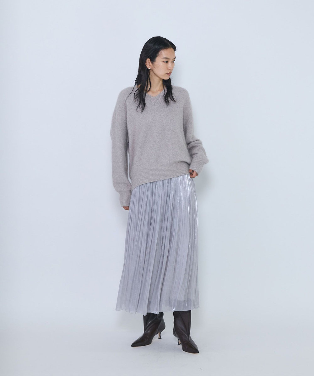 1er Arrondissement グロッシーサテンプリーツスカート グレイッシュベージュ
