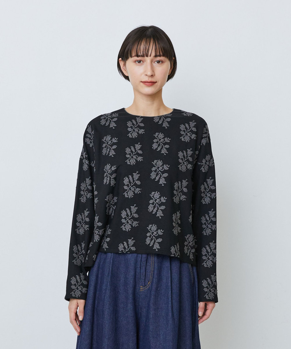 LOISIR オリジナル柄刺繍ボクシーブラウス ブラック系その他