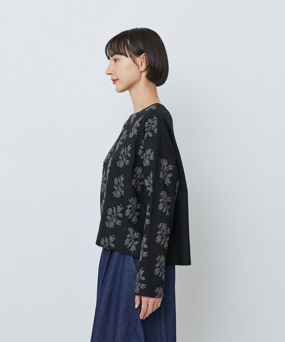 LOISIR オリジナル柄刺繍ボクシーブラウス ブラック系その他