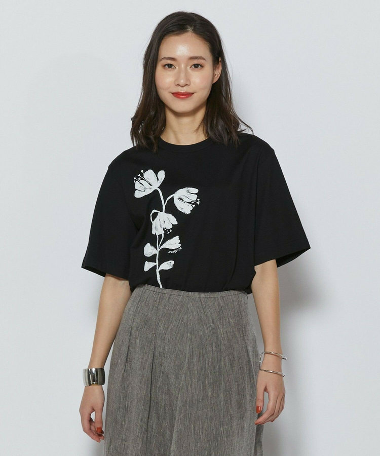 フラワー顔料プリントTシャツ