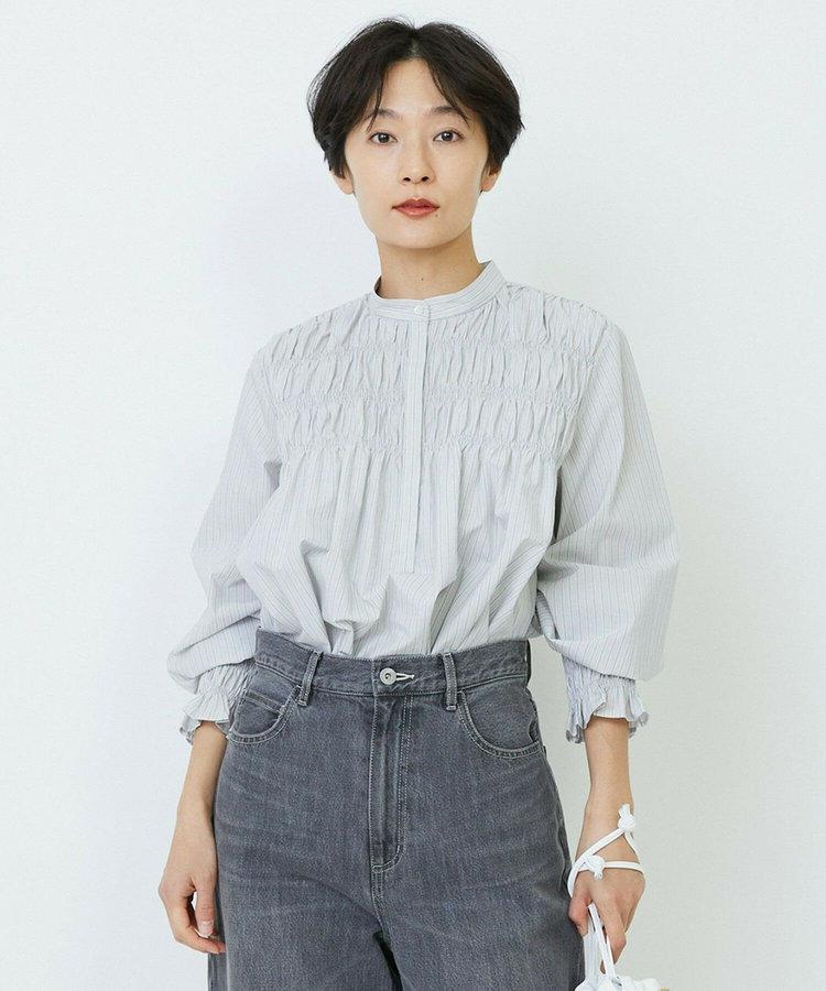 feerique タイプライターストライプシャーリングブラウス