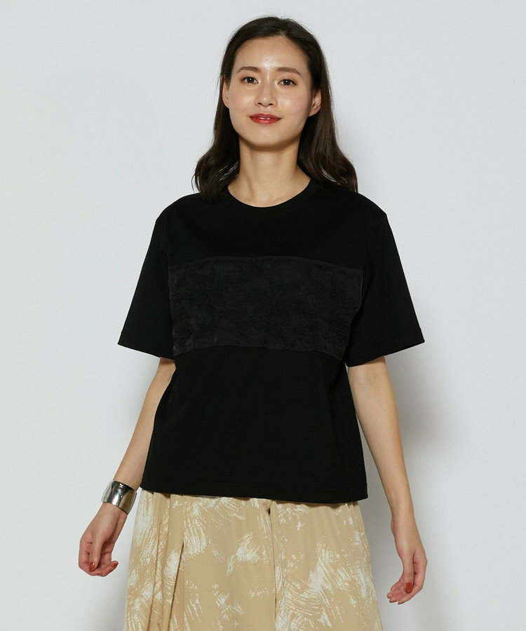 オーガンジー刺繍Tシャツ