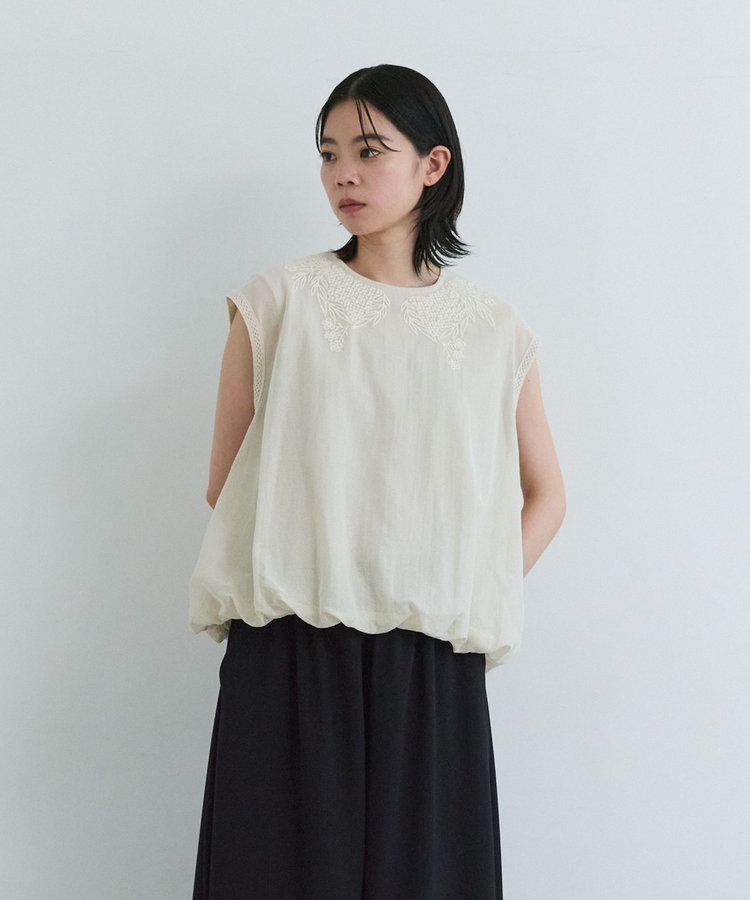 インドコットンチュール刺繍バルーンブラウス