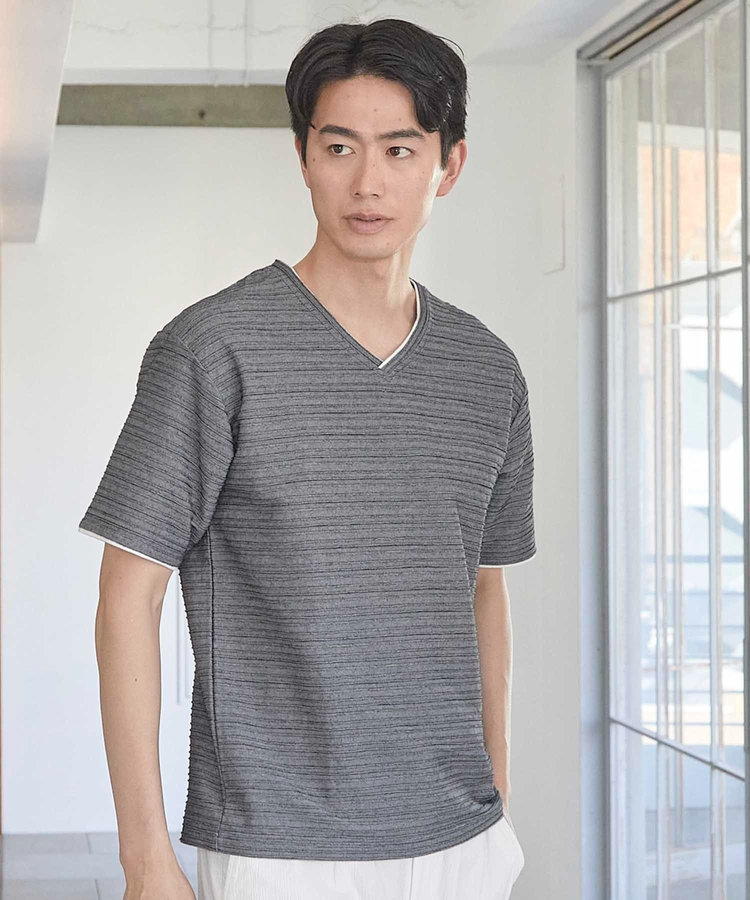 タックジャガードVネックTシャツ