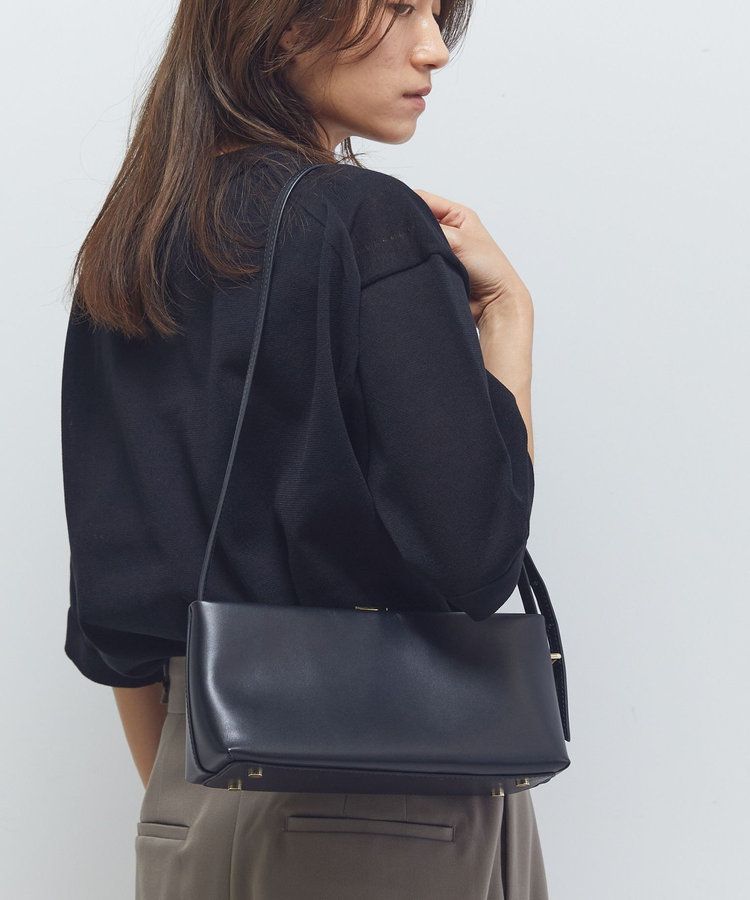 ＜PUNTI（プンティ）＞“PORTRAIT-ONE SHLD"ワンハンドルバッグ