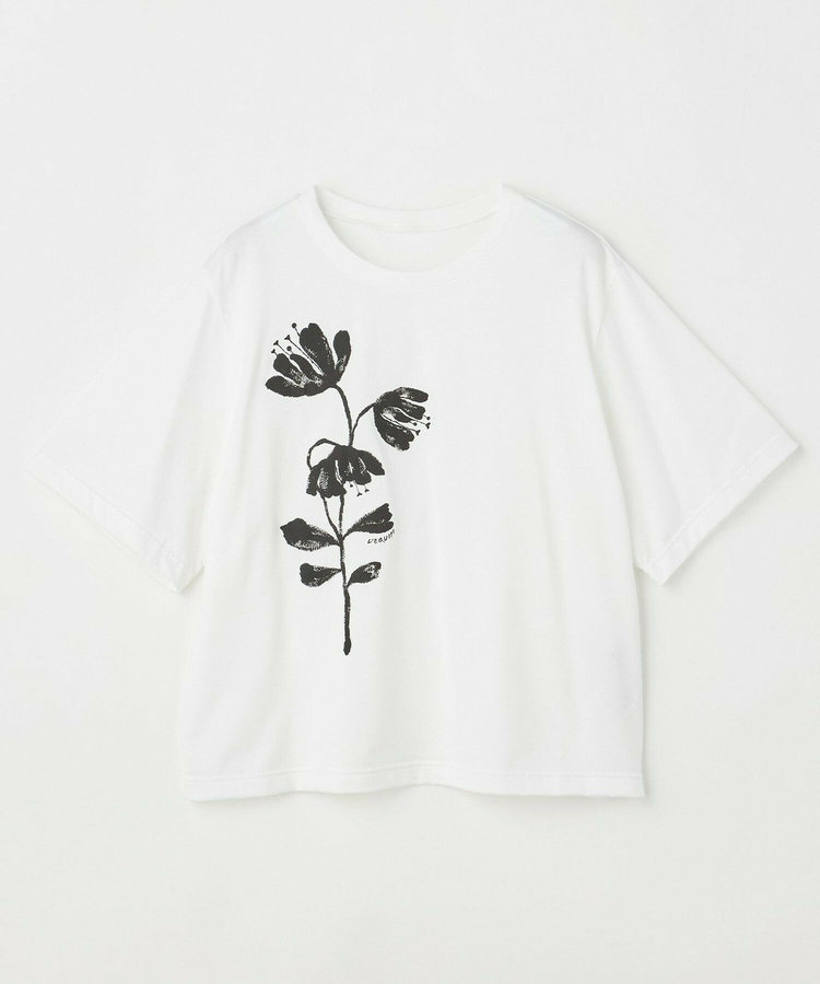 【大きいサイズ】フラワー顔料プリントTシャツ